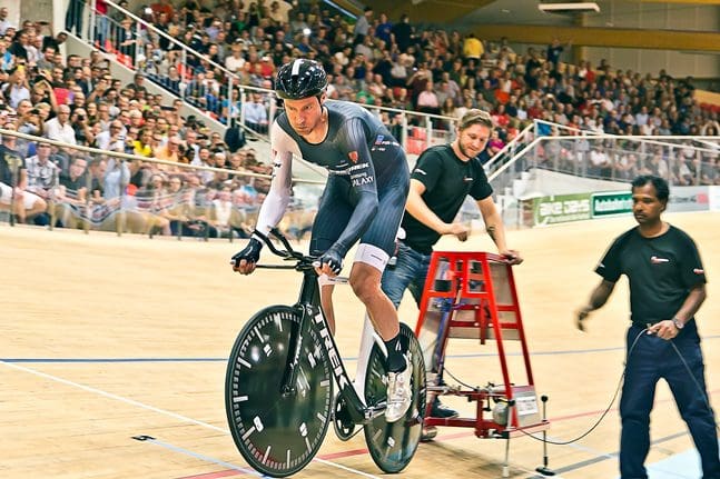 Jens Voigt at the start of his Hour Record Attempt